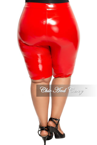 Final Sale Size Plus Patent-Leather Bermuda Shorts in Red
