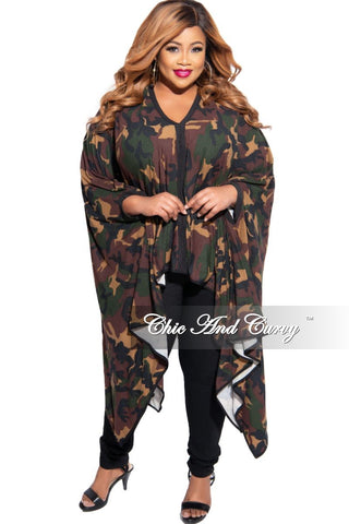 Final Sale Plus Size Oversized High-Low Top in Camouflage
