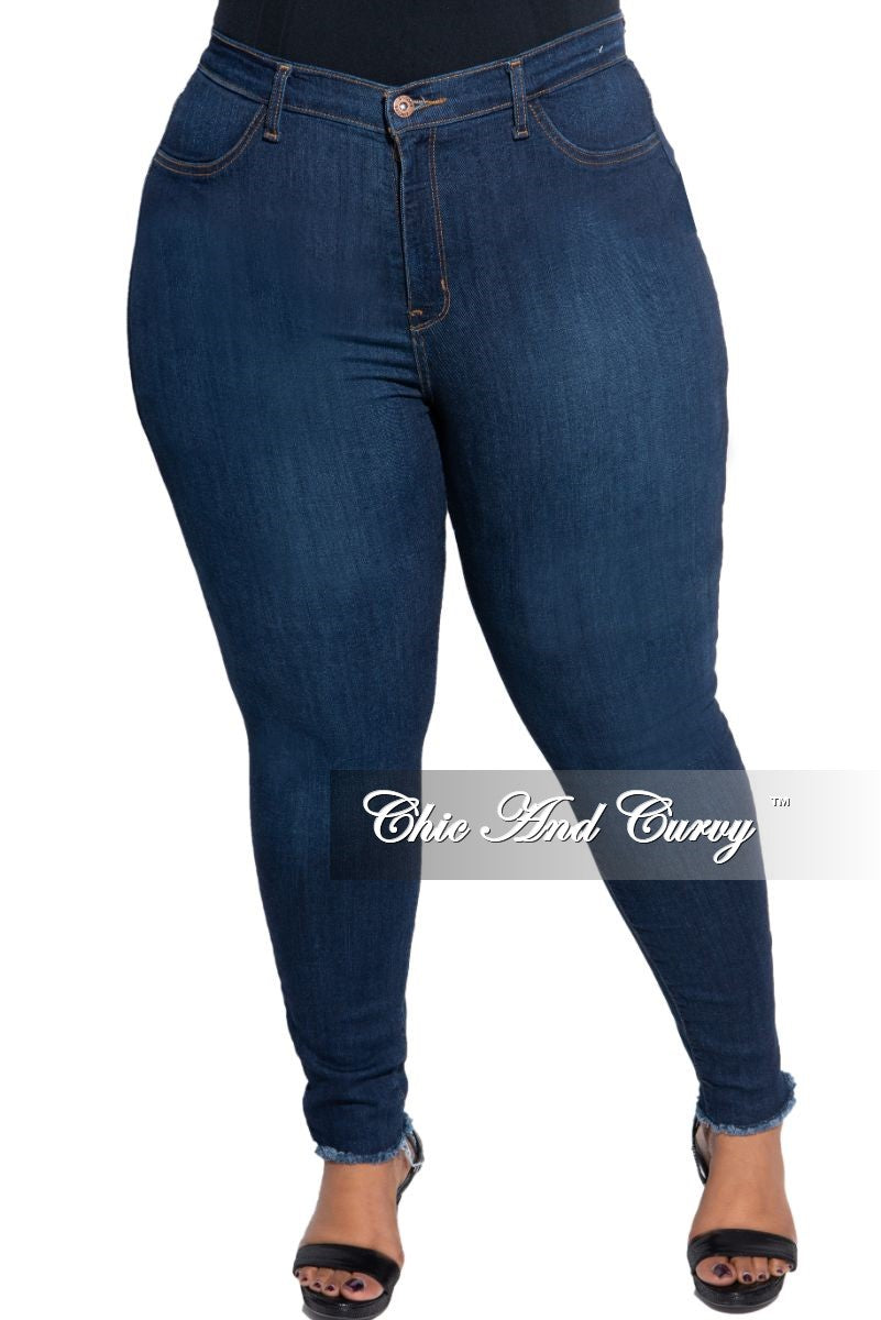 Final Sale Plus Size Frayed Hem Jean in Dark Denim