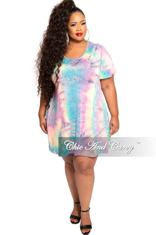Final Sale Plus Size Baby Doll Pocket Dress in Rainbow Print